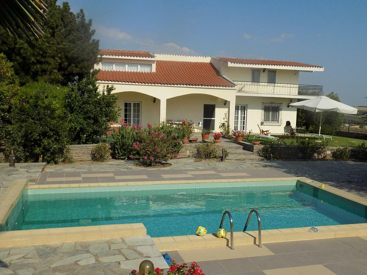 Villa Orestis Melina Nea Iraklia Zewnętrze zdjęcie